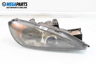 Фар за Nissan Primera Traveller II (06.1996 - 01.2002), комби, позиция: дясна