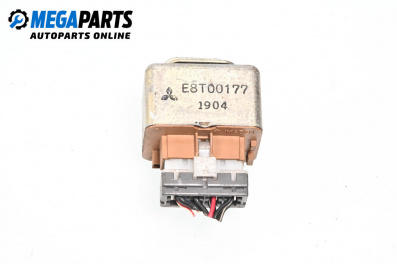 Реле бензинова помпа за Mitsubishi Space Runner Minivan I (10.1991 - 08.1999) 1.8 (N11W), № E8T00177