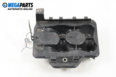 Стойка акумулатор за Volkswagen Golf IV Hatchback (08.1997 - 06.2005), 4+1 вр., хечбек