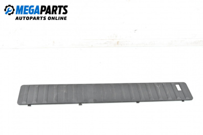 Кора заден капак за BMW X5 Series E53 (05.2000 - 12.2006), 4+1 вр., джип