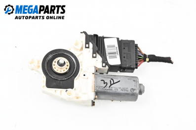 Електромотор за стъклоподемник за Volkswagen Golf IV Hatchback (08.1997 - 06.2005), 4+1 вр., хечбек, позиция: задна, дясна