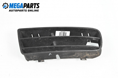 Решетка в броня за Volkswagen Golf IV Hatchback (08.1997 - 06.2005), хечбек, позиция: предна