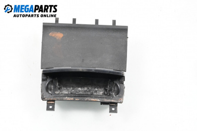 Пепелник за Audi A3 Hatchback II (05.2003 - 08.2012)