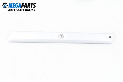Външни лайсни за Audi A3 Hatchback II (05.2003 - 08.2012), хечбек, позиция: лява