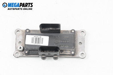 Комутатор за Volkswagen Passat III Variant B5 (05.1997 - 12.2001) 2.3 VR5, 150 к.с., № 071905143