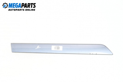 Външни лайсни за Opel Astra H GTC (03.2005 - 10.2010), хечбек, позиция: дясна