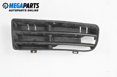 Решетка в броня за Volkswagen Golf IV Hatchback (08.1997 - 06.2005), хечбек, позиция: предна