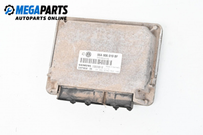 Компютър двигател за Volkswagen Bora Sedan (10.1998 - 12.2013) 1.6, 101 к.с., № 06A906019BF