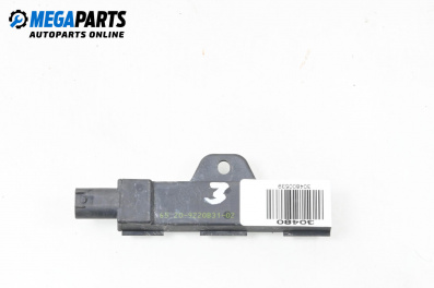 Усилвател антена за BMW 5 Series F10 Touring F11 (11.2009 - 02.2017), № 65.20-9220831-02