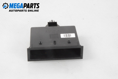 Интериорна пластмаса за Volkswagen Polo Hatchback IV (10.2001 - 12.2005), 2+1 вр., хечбек, позиция: предна