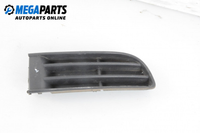 Решетка в броня за Volkswagen Polo Hatchback IV (10.2001 - 12.2005), хечбек, позиция: предна