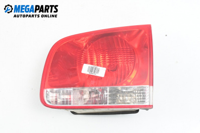 Вътрешен стоп за Volkswagen Touareg SUV I (10.2002 - 01.2013), джип, позиция: дясна