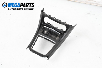 Централна конзола за Mercedes-Benz A-Class Hatchback W176 (06.2012 - 05.2018)