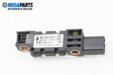 Сензор airbag за Volkswagen Touareg SUV I (10.2002 - 01.2013), № 4B0959643E