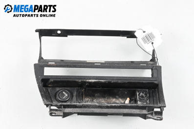 Пепелник за BMW 3 Series E46 Touring (10.1999 - 06.2005)