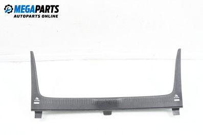 Планка багажник за Volkswagen Golf V Hatchback (10.2003 - 02.2009), 4+1 вр., хечбек