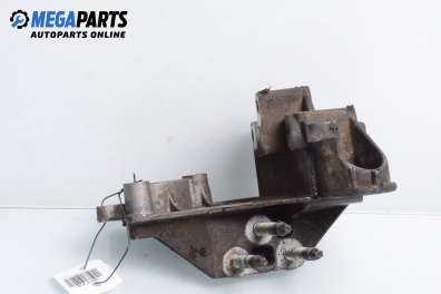 Лапа двигател за Ford Focus I Hatchback (10.1998 - 12.2007) 1.6 16V, 100 к.с.