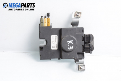 Усилвател антена за Audi A3 Hatchback II (05.2003 - 08.2012), № 8P0 035 225
