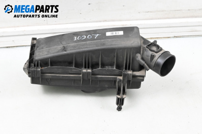 Филтърна кутия за Ford Mondeo III Sedan (10.2000 - 03.2007) 2.0 16V TDDi / TDCi