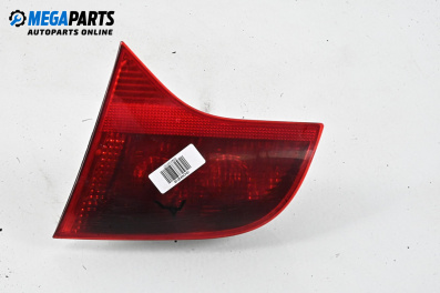 Вътрешен стоп за Audi A4 Avant B7 (11.2004 - 06.2008), комби, позиция: дясна
