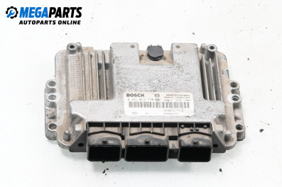 Компютър двигател за Renault Laguna II Hatchback (03.2001 - 12.2007) 1.9 dCi, 125 к.с., № 0 281 012 770