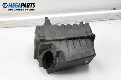 Филтърна кутия за Ford Focus I Hatchback (10.1998 - 12.2007) 1.8 Turbo DI / TDDi