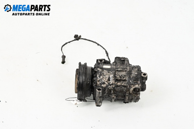 Компресор климатик за Volkswagen Passat III Sedan B5 (08.1996 - 12.2001) 1.9 TDI, 115 к.с., № 8D0260808