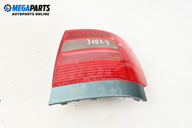 Стоп за Audi A4 Sedan B5 (11.1994 - 09.2001), седан, позиция: дясна