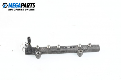 Горивна рейка за Toyota Yaris Verso (08.1999 - 09.2005) 1.4 D-4D (NLP22), 75 к.с., № 0445214032