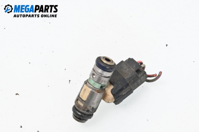Дюза бензин за Volkswagen Golf V Hatchback (10.2003 - 02.2009) 1.4 16V, 75 к.с.