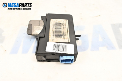 Четец с карта за Renault Laguna II Grandtour (03.2001 - 12.2007), № 8200224595