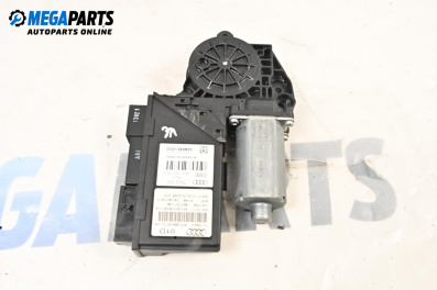 Електромотор за стъклоподемник за Audi A8 Sedan 4E (10.2002 - 07.2010), 4+1 вр., седан, позиция: задна, лява, № 982735109