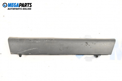Праг за Nissan X-Trail I SUV (06.2001 - 01.2013), 4+1 вр., джип, позиция: дясна
