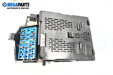 Бушонно табло за Renault Scenic I Minivan (09.1999 - 07.2010) 1.6, 107 к.с., № 7703307911