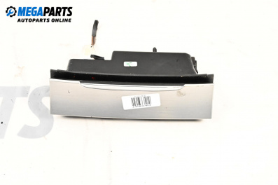 Пепелник за Volkswagen Passat V Variant B6 (08.2005 - 11.2011)