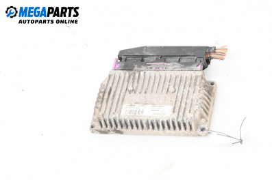 Компютър двигател за Renault Scenic II Minivan (06.2003 - 07.2010) 2.0 (JM05, JM0U, JM1N, JM1U, JM2V), 135 к.с., № 8200272204