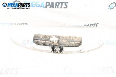 Декоративна маска за Peugeot 206 Hatchback (08.1998 - 12.2012), хечбек