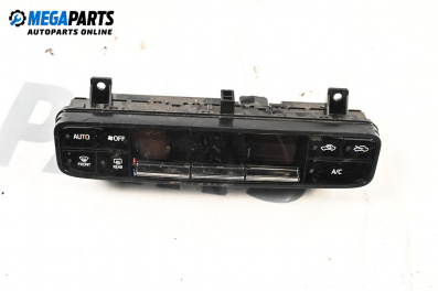 Панел климатроник за Toyota Corolla E18 Sedan (06.2013 - 05.2019)