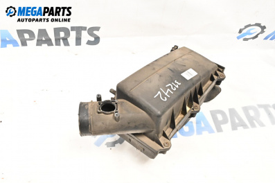 Филтърна кутия за Ford Mondeo III Turnier (10.2000 - 03.2007) 2.0 TDCi