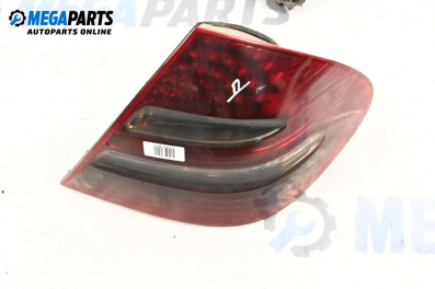 Стоп за Mercedes-Benz E-Class Sedan (W211) (03.2002 - 03.2009), седан, позиция: дясна