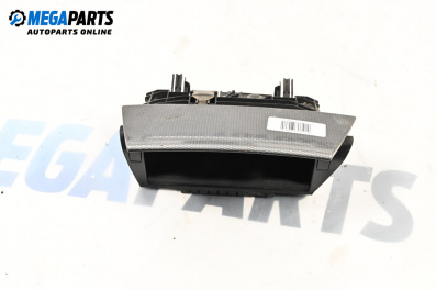 Пепелник за Ford Focus II Estate (07.2004 - 09.2012)