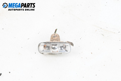 Мигач за Audi A4 Avant B6 (04.2001 - 12.2004), комби, позиция: дясна