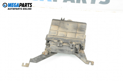 Компютър автоматични скорости за Volkswagen Jetta IV Sedan (07.1999 - 12.2005), автоматик, № 927733