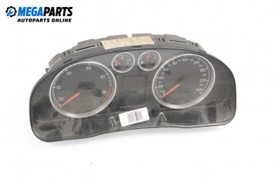 Километраж за Volkswagen Passat IV Sedan B5.5 (10.2000 - 12.2005) 2.5 TDI 4motion, 150 к.с.