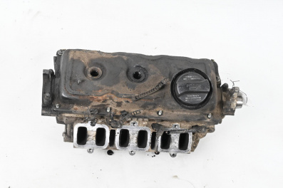 Глава за Volkswagen Passat IV Sedan B5.5 (10.2000 - 12.2005) 2.5 TDI 4motion, 150 к.с.