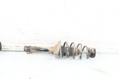 Макферсон за Volkswagen Golf IV Hatchback (08.1997 - 06.2005), хечбек, позиция: предна, дясна
