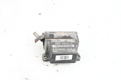 Реле подгревни свещи за Mercedes-Benz C-Class Sedan (W202) (03.1993 - 05.2000) C 220 D (202.121), № 0125458832