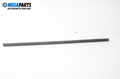 Лайсна за Opel Astra H Estate (08.2004 - 05.2014), комби, позиция: предна, лява