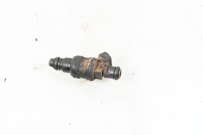 Дюза бензин за Audi A4 Avant B5 (11.1994 - 09.2001) 1.8 T quattro, 180 к.с.