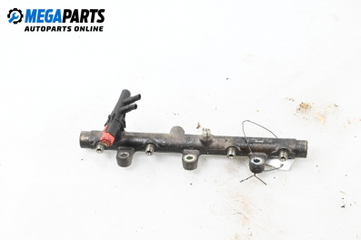 Горивна рейка за Peugeot 206 Station Wagon (07.2002 - ...) 2.0 HDi, 90 к.с., № Bosch 0445214019